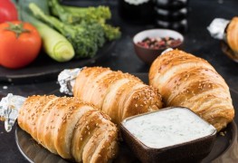 Куриные ножки в слоеном тесте