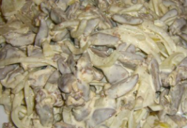 Chicken hearts salad